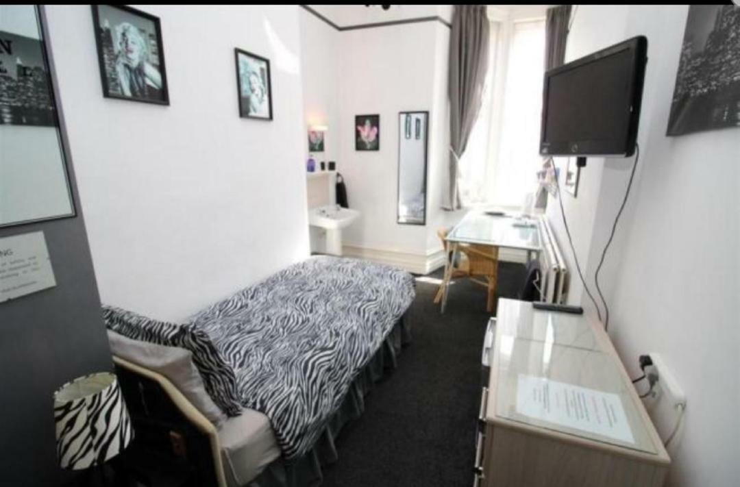 Barrie Guest House Barrow-in-Furness Εξωτερικό φωτογραφία